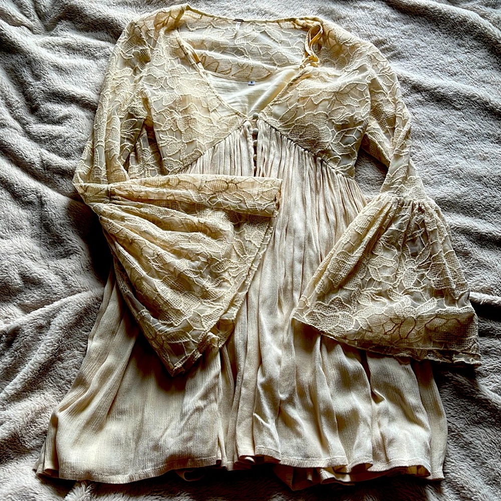 Gorgeous fairy lace bell sleeve free people tunic dress